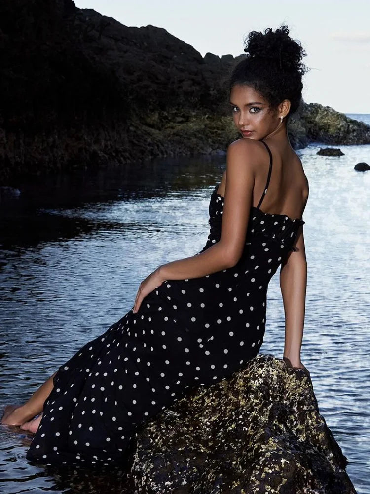 Vestido Brisa Nocturna - Colección Urban Flame